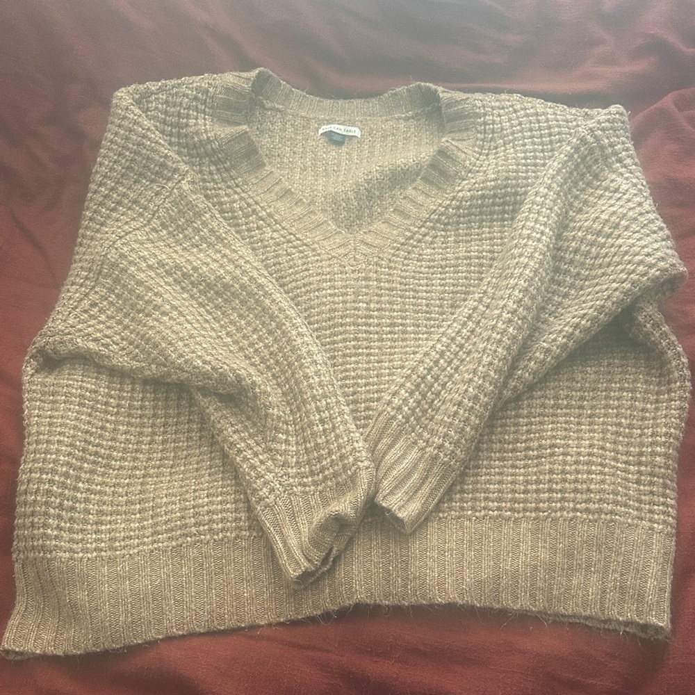 American Eagle Outfitters Beige V-Neck Waffle Knit Sweater